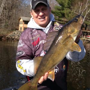 Mike walleye fishing