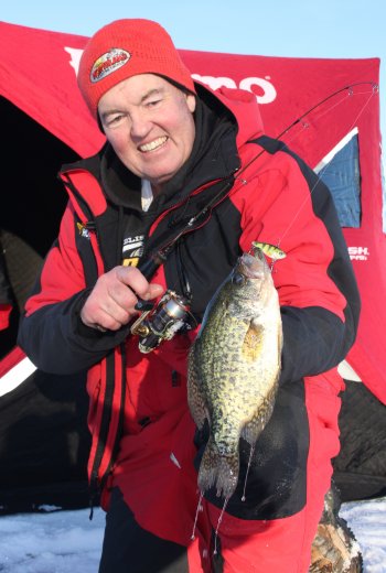 Ice Angling with a crappie