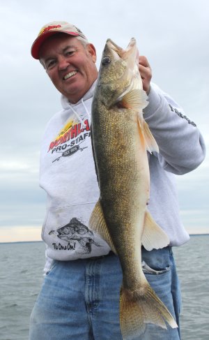 On the Move with Late Summer Walleyes By Ron Anlauf