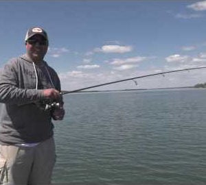 Finding Summer Crappies - Tony Roach