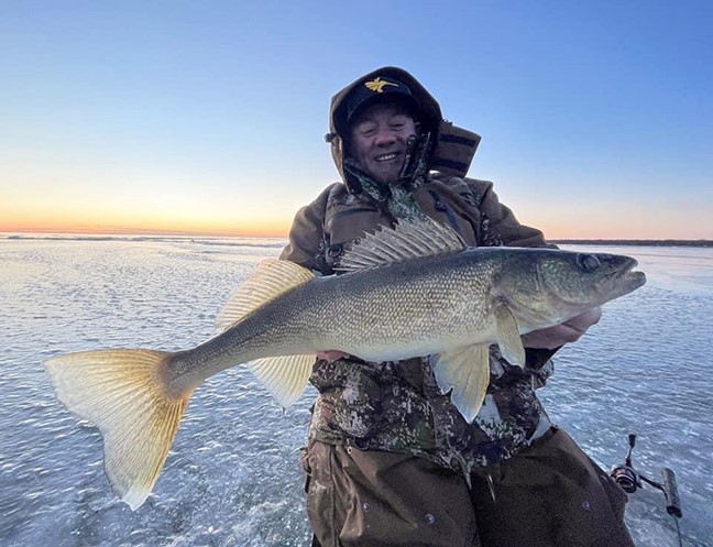 Mille Lacs Ice Walleyes